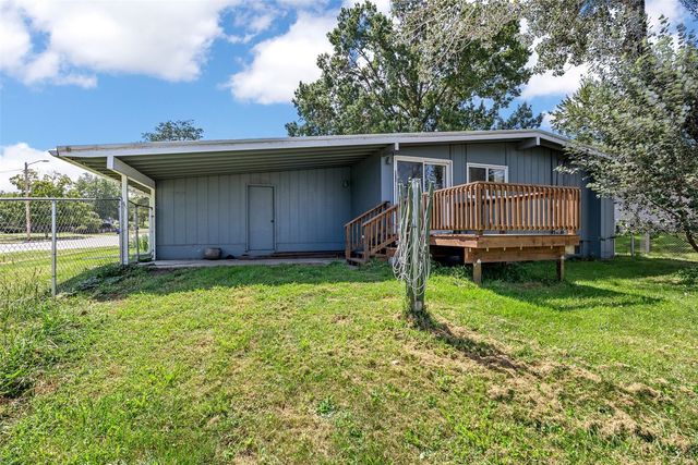2500 Falbrook Drive NE, Cedar Rapids, IA 52402