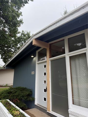 2500 Falbrook Drive NE, Cedar Rapids, IA 52402
