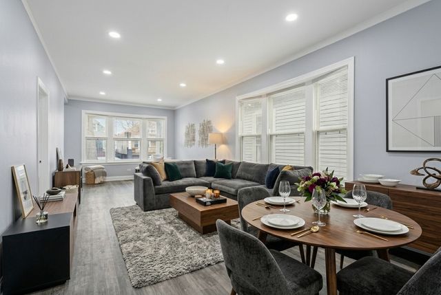 1509 W 72nd Place, Chicago, IL 60636