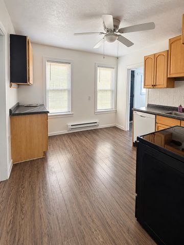 1324 E Broad Ave, Spokane Valley, WA 99207