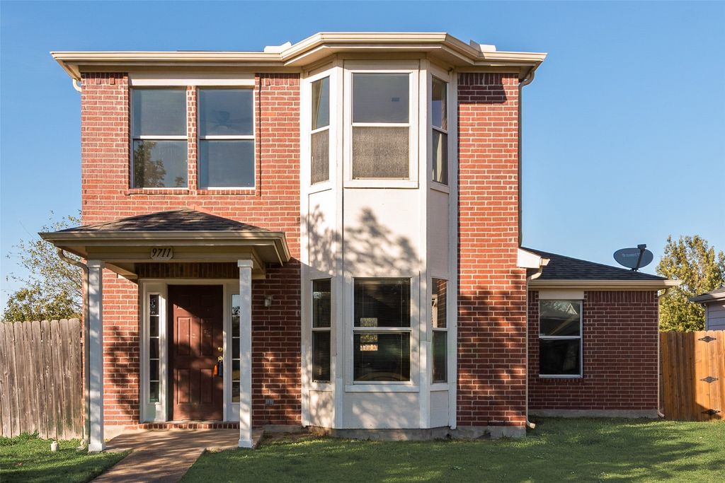 9711 Brierwyck Drive, Dallas, TX 75217
