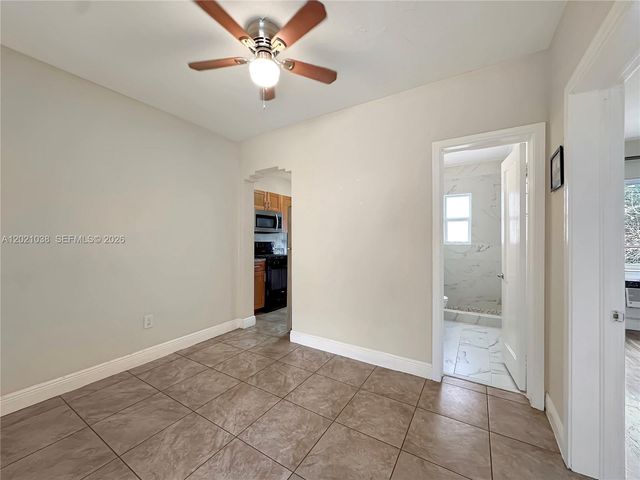 965 Bay Dr 4, Miami Beach, FL 33141