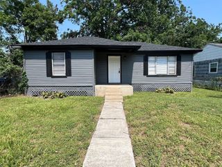 2910 Lavender Street, Houston, TX 77026