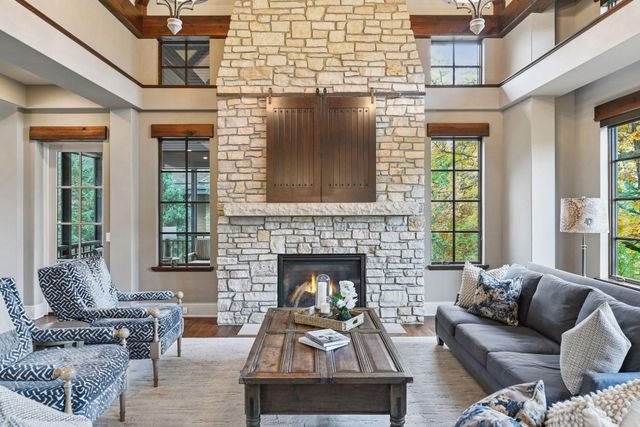 425 Carpenters Point, Wayzata, MN 55391