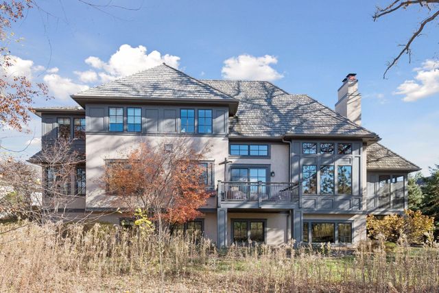 425 Carpenters Point, Wayzata, MN 55391