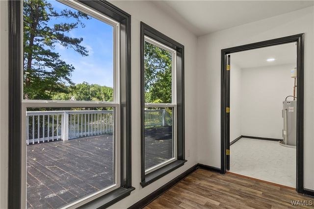 4165 E Lake, Tuscaloosa, AL 35405