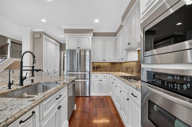 11810 Rue Beaujon Court, Tomball, TX 77377
