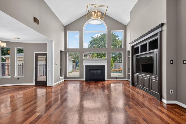 11810 Rue Beaujon Court, Tomball, TX 77377