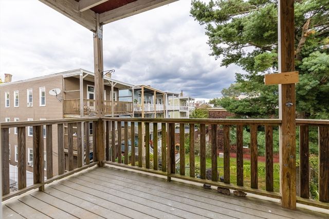 206 L Street 2, Boston, MA 02127