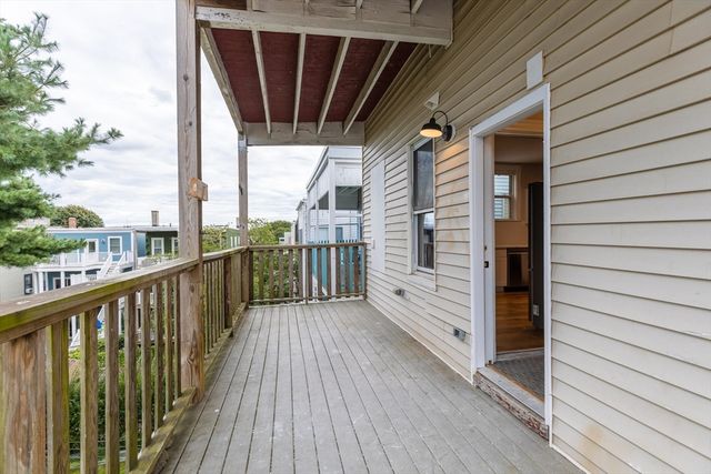 206 L Street 2, Boston, MA 02127