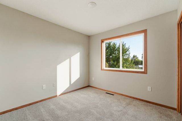 706 Filmore Avenue SE, Bondurant, IA 50035