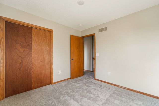 706 Filmore Avenue SE, Bondurant, IA 50035