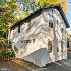 810 CRUM CREEK RD, Media, PA 19063