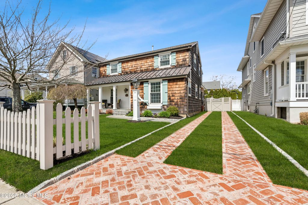 242 Osborne Avenue, Bay Head, NJ 08742