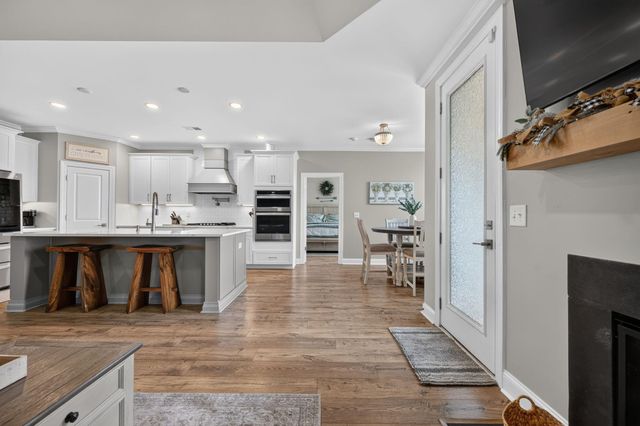 137 Riley Farms Ct, Summerville, SC 29486