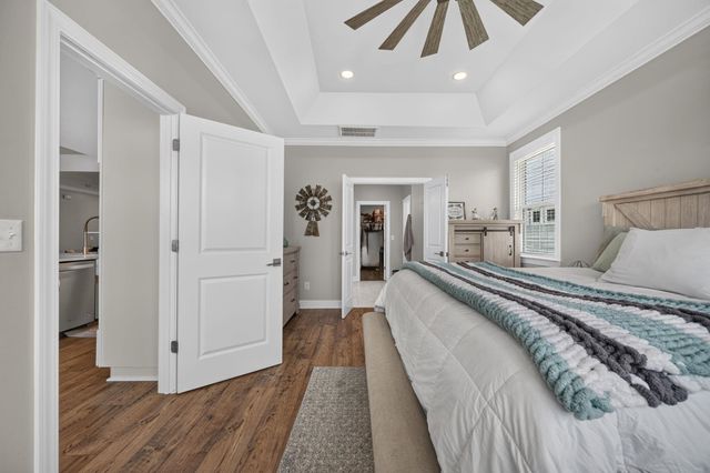 137 Riley Farms Ct, Summerville, SC 29486