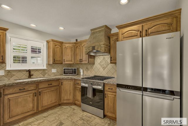 6248 S Foxrun Drive, Idaho Falls, ID 83402