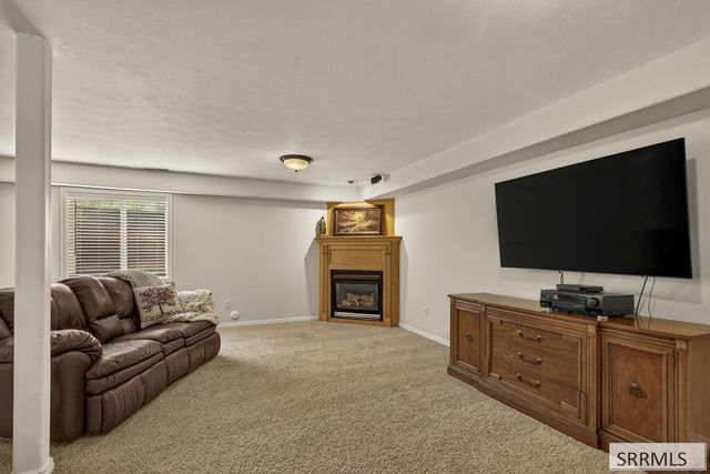 6248 S Foxrun Drive, Idaho Falls, ID 83402