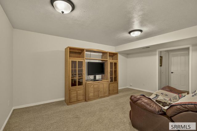 6248 S Foxrun Drive, Idaho Falls, ID 83402