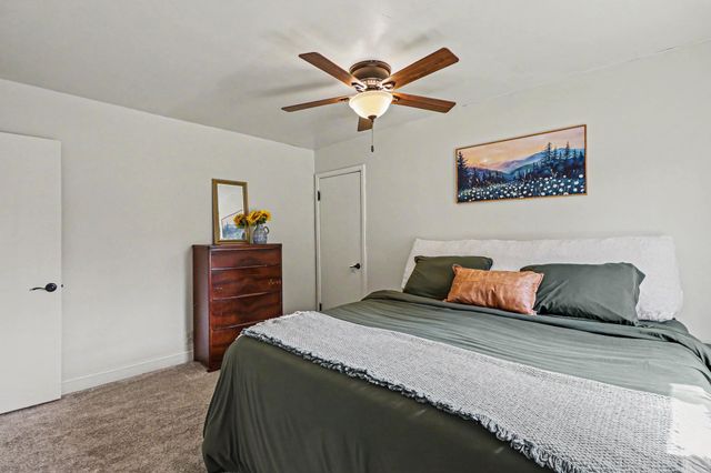 1009 Marshall Avenue, Saint Paul Park, MN 55071