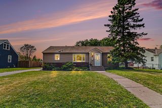 1009 Marshall Avenue, Saint Paul Park, MN 55071