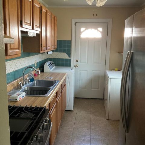 3133 Longwood Avenue, Kansas City, KS 66104
