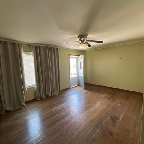 3133 Longwood Avenue, Kansas City, KS 66104