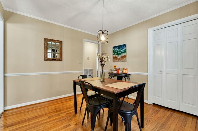 2036 Broomfield Road SE, Cleveland, TN 37323