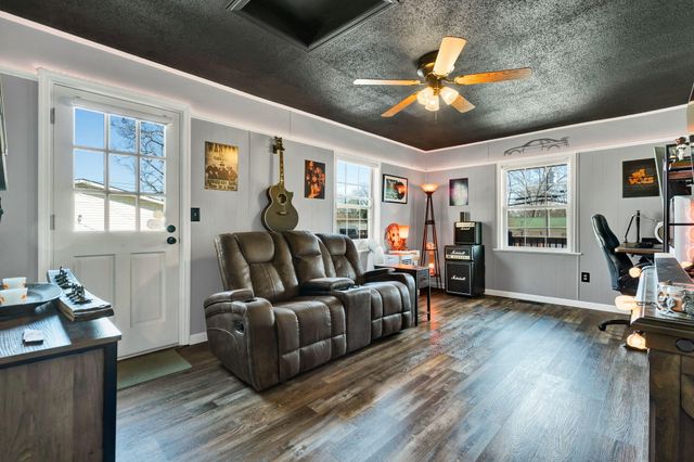 2036 Broomfield Road SE, Cleveland, TN 37323