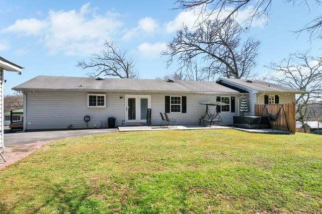2036 Broomfield Road SE, Cleveland, TN 37323