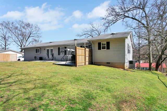 2036 Broomfield Road SE, Cleveland, TN 37323