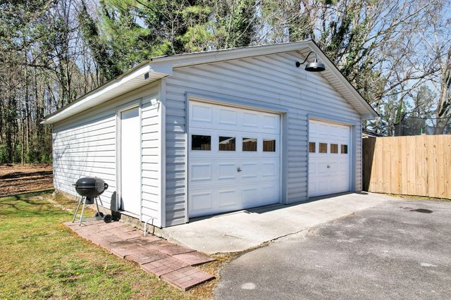 2036 Broomfield Road SE, Cleveland, TN 37323