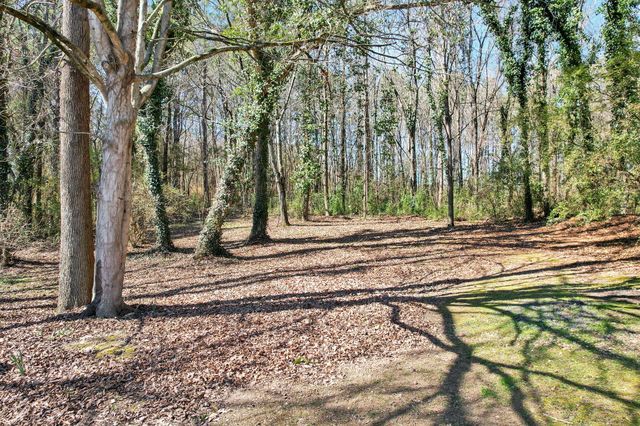 2036 Broomfield Road SE, Cleveland, TN 37323