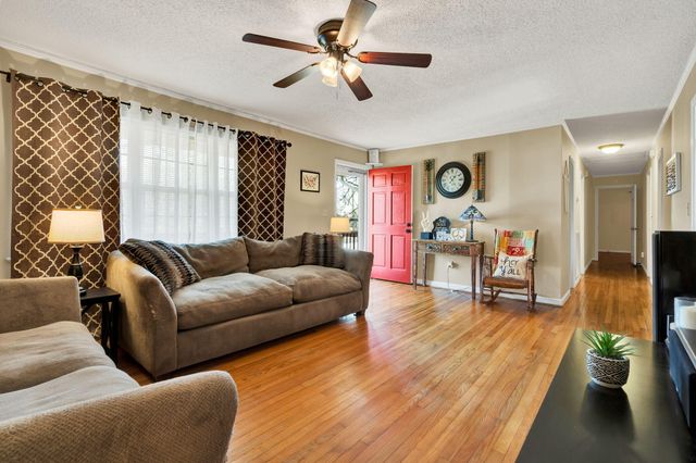 2036 Broomfield Road SE, Cleveland, TN 37323