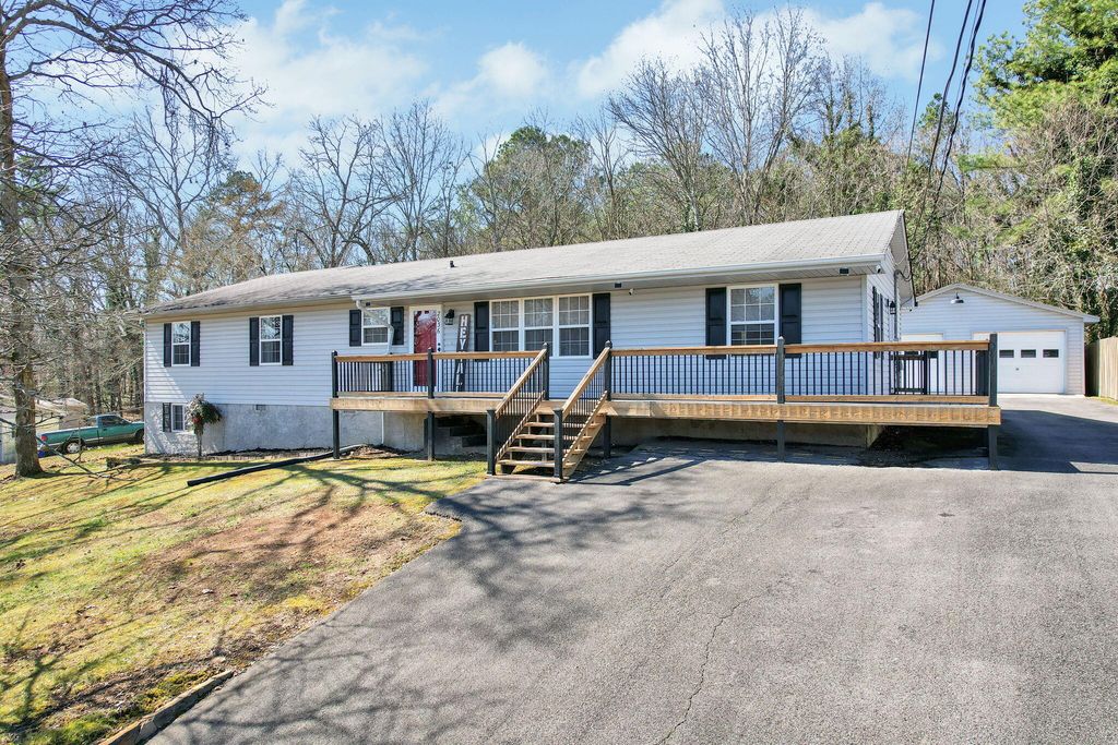 2036 Broomfield Road SE, Cleveland, TN 37323