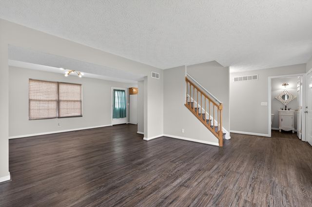 298 Fairway Drive, Dry Ridge, KY 41035