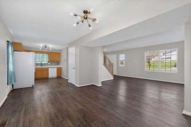 298 Fairway Drive, Dry Ridge, KY 41035