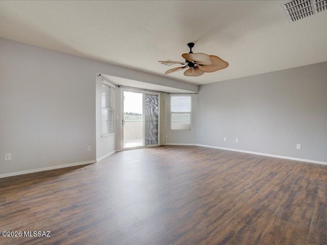 10576 S Sunshower Way, Vail, AZ 85641