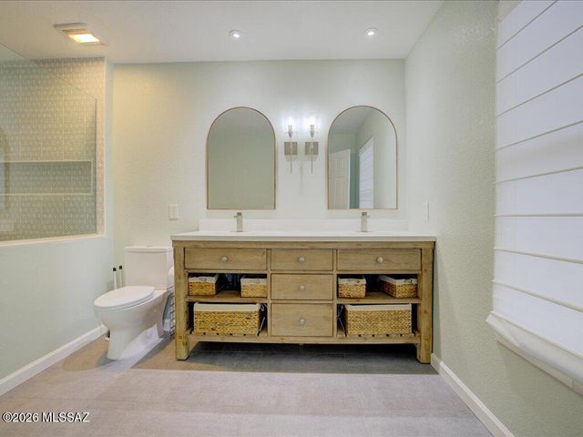 10576 S Sunshower Way, Vail, AZ 85641