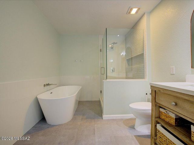 10576 S Sunshower Way, Vail, AZ 85641