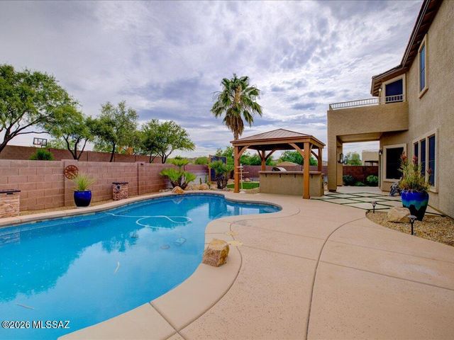 10576 S Sunshower Way, Vail, AZ 85641