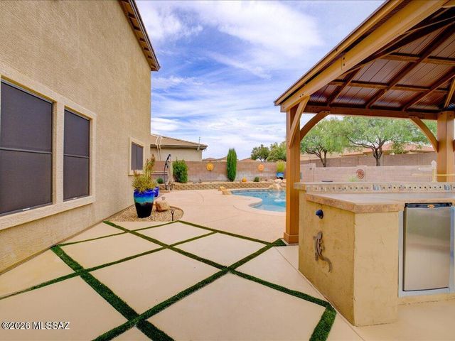 10576 S Sunshower Way, Vail, AZ 85641