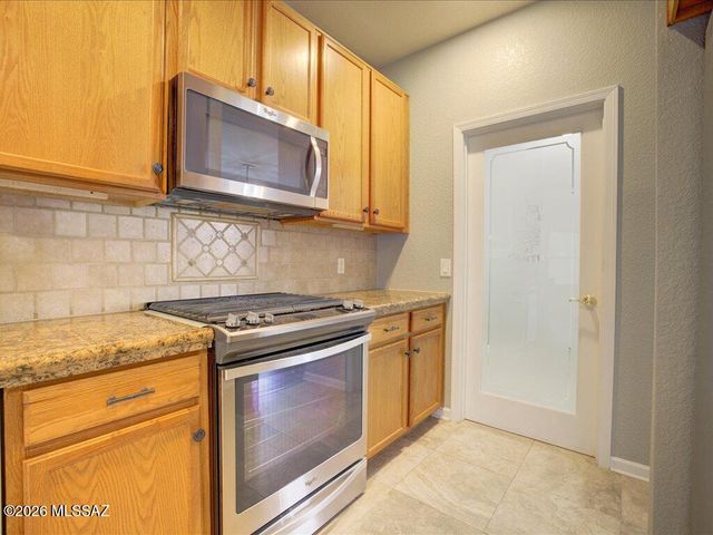 10576 S Sunshower Way, Vail, AZ 85641