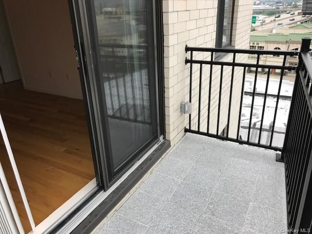 135-17 Northern Boulevard 5D, Flushing, NY 11354