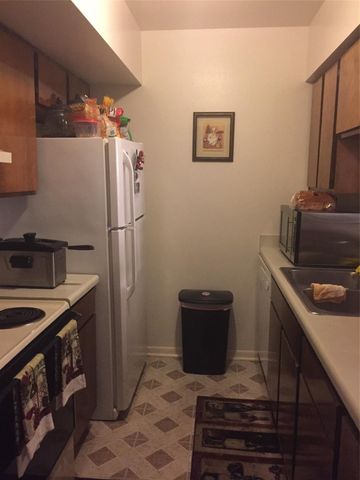 8527 Hearth Drive 36, Houston, TX 77054