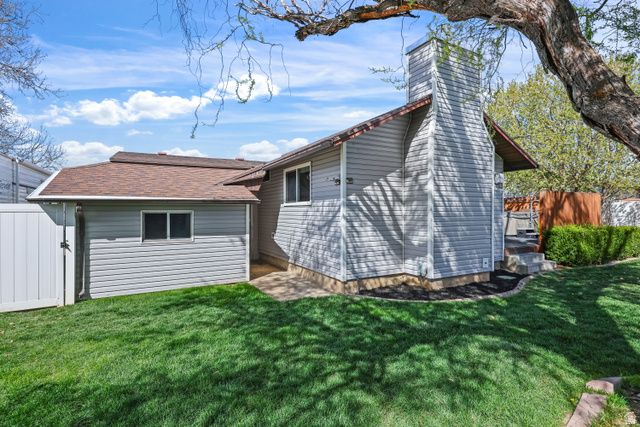 1543 S MARILYN DR, Syracuse, UT 84075