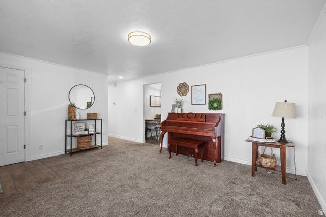 1543 S MARILYN DR, Syracuse, UT 84075