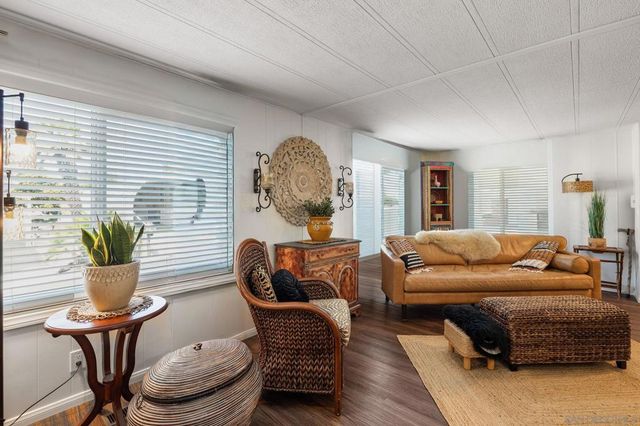 1401 W El Norte Pkwy SPC 309, San Marcos, CA 92069