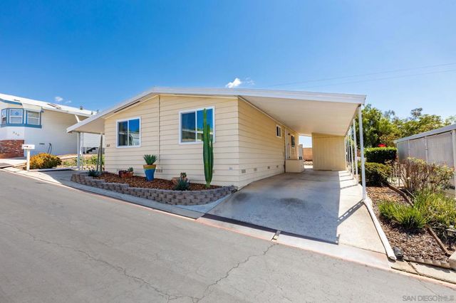 1401 W El Norte Pkwy SPC 309, San Marcos, CA 92069