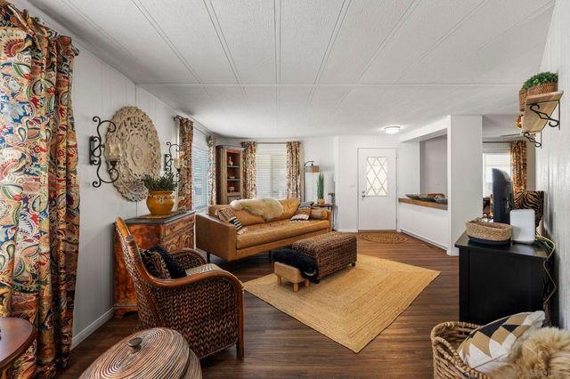 1401 W El Norte Pkwy SPC 309, San Marcos, CA 92069